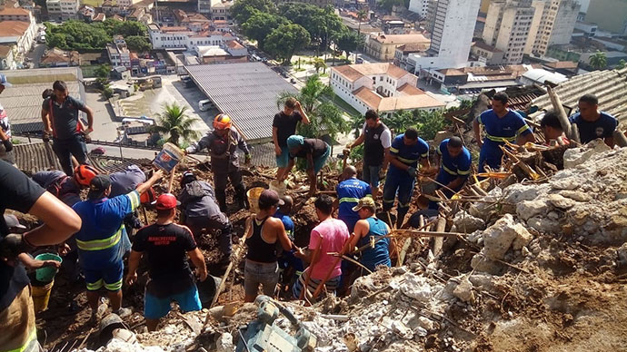 Bombeiros De Assis Continuam Buscas Por Desaparecidos Na Baixada Santista 