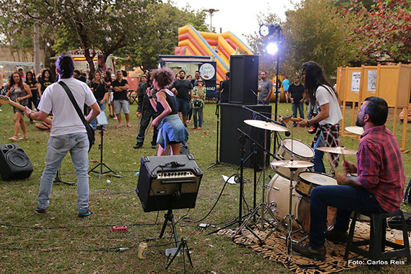 Divulgação - Programação inclui shows musicais com três bandas femininas de Palmital e uma de Ourinhos