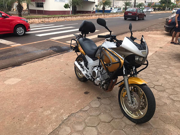 Divulgação - Motociclista ficou ferido e foi encaminhado para a UPA