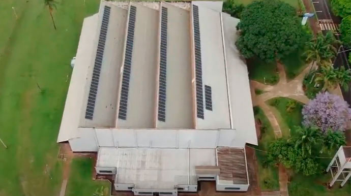 Divulgação - Placas de Energia Solar no Ginásio de Esportes de Tarumã - Foto: Divulgação