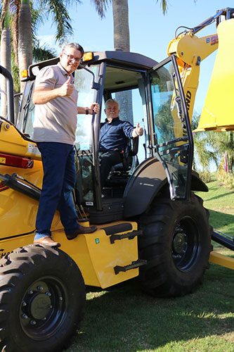 Divulgação - Prefeito Oscar Gozzi e vice Fernandes Baratela - Foto: Cedidas pela assessoria