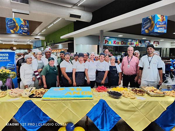 Divulgação/Cláudio Costa - Comemorações no Supermercado Avenida MAX - Foto: Divulgação/Cláudio Costa