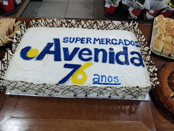 Divulgação - Comemorações no supermercado Avenida Plus - Foto: Divulgação