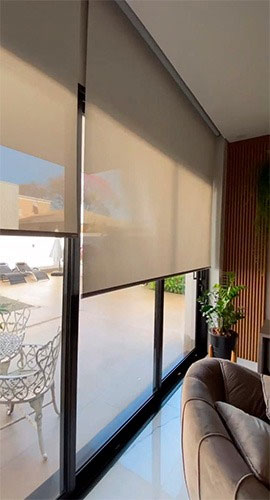 Divulgação - Cortinas motorizadas são um dos destaques oferecidos pela Allure - Foto: Divulgação