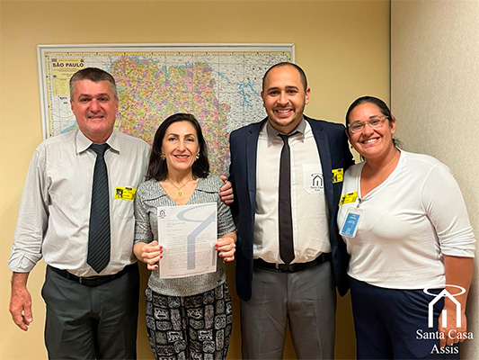 Divulgação/Santa Casa de Assis - Representantes da Santa Casa de Assis em visita a Câmara dos Deputados em Brasília - Foto Divulgação: Santa Casa de Assis