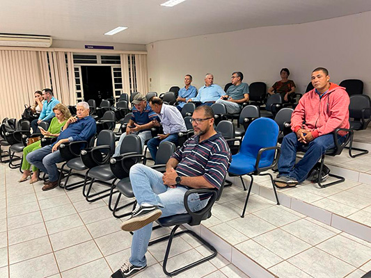 Portal AssisCity - Evento reuniu membros do setor imobiliário e construção - Foto: Portal AssisCity