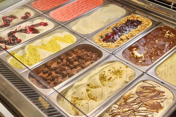 A Daloro Gelateria preza pela qualidade dos seus ingredientes, que são importados diretamente da Itália