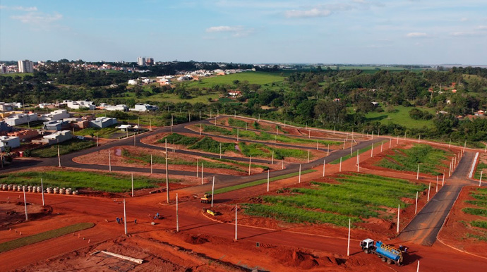 Divulgação - O empreendimento está em processo de calçamento e de asfaltamento - Foto: Divulgação