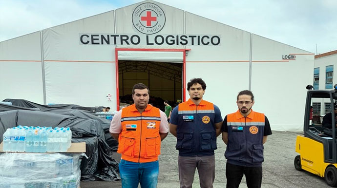 Divulgação - Defesa Civil de Assis entregou as doações no Centro Logistico da Cruz Vermelha em São Paulo -  Foto: Assessoria PMA