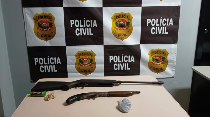 Divulgação/Polícia Civil - Também foram apreendidas armas de fogo - Foto: Divulgação/Polícia Civil