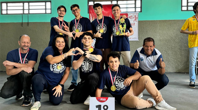 Divulgação/Secretaria de Esportes - Xadrez masculino de Assis é bicampeão dos Jogos Regionais - FOTO: Divulgação/Secretaria de Esportes