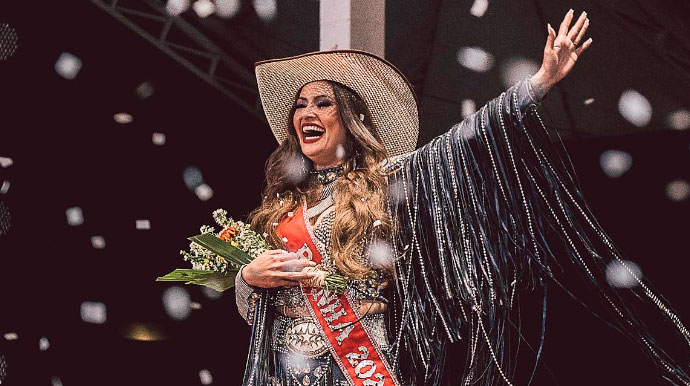 Reprodução - Carol Gazotto, Rainha do Gigante Vermelho 2023 - Foto: Reprodução/Instagram