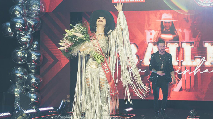 Rodrigo Produções - Isabela Rodrigues é a Rainha do Gigante Vermelho 2024 - Foto: Rodrigo Produções