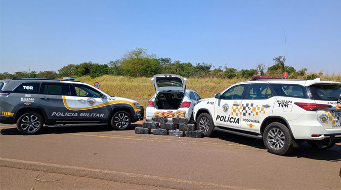 Divulgação/Polícia Militar Rodoviária - Operação da Polícia Rodoviária em Paraguaçu Paulista prende dupla por tráfico de drogas - FOTO: Divulgação/Polícia Militar Rodoviária