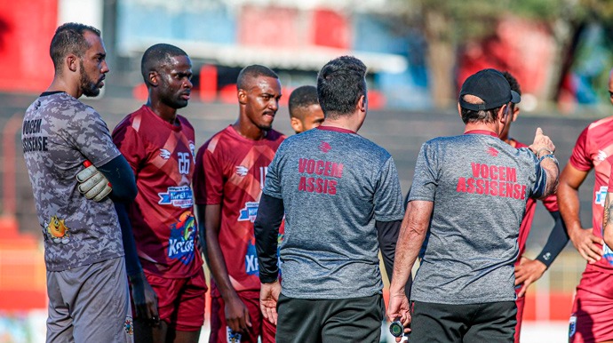 Wezio Oliveira - VOCEM se prepara para o primeiro jogo das oitavas de final da Copa Paulista - Foto: Wezio Oliveira