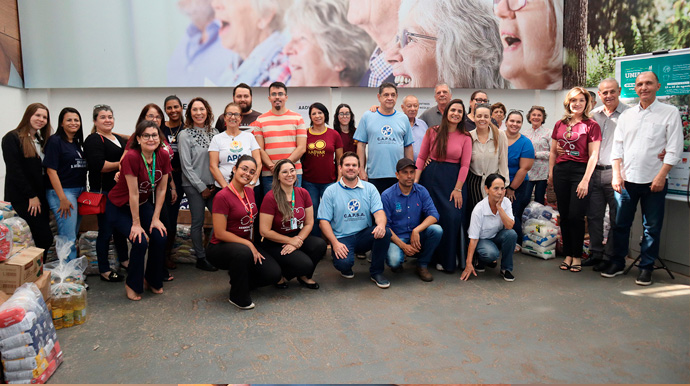 Divulgação - A breve cerimônia realizada no Espaço Unimed reuniu dirigentes e voluntários das organizações beneficiadas - Foto: Divulgação