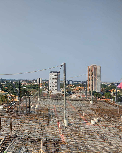 Divulgação - As obras no Jardim Versalhes seguem a todo vapor com a concretagem dos 6º e 7º pavimentos - Foto: Divulgação