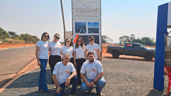 Divulgação/Cedida - Equipe da Construir Loteadora - Foto: Divulgação/Cedida