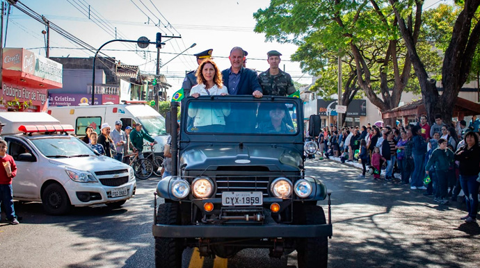 Reprodução/Jean Galvão Fotografia - O retorno do desfile à Prudenciana tem como objetivo aproximar a população e o Poder Público nos mais diferentes bairros da cidade - Foto: Reprodução/Jean Galvão Fotografia