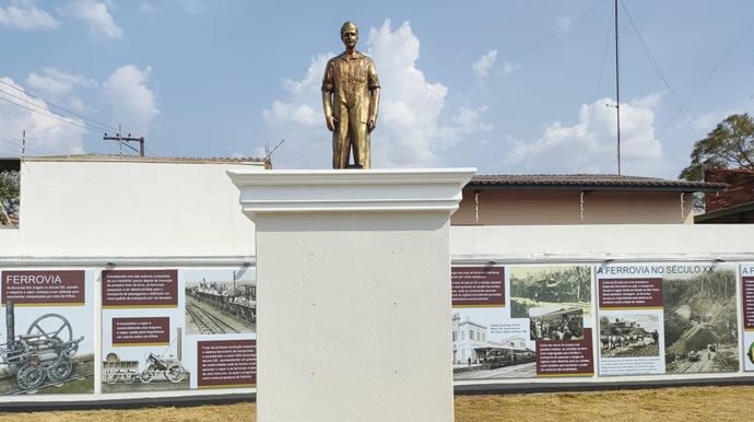 Reprodução/Departamento de Comunicação - A praça promete ser um importante espaço de convivência e cultura, destacando a rica história das ferrovias no Brasil e a trajetória da ferrovia no município de Assis - Foto: Reprodução/Departamento de Comunicação