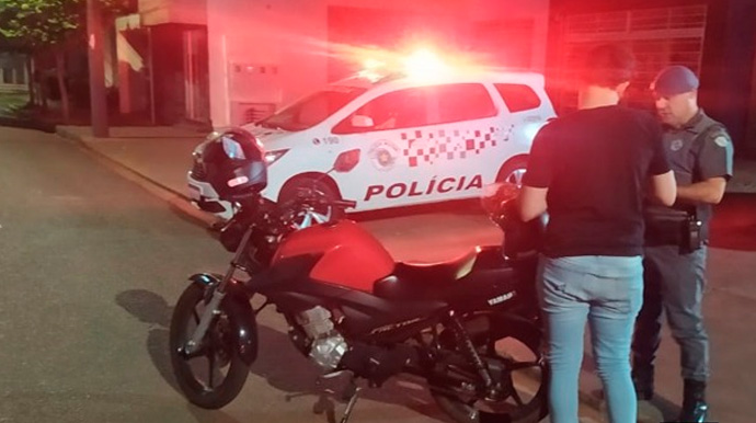 Divulgação/Polícia Militar - A operação visa identificar e punir infrações relacionadas ao uso de motocicletas - Foto: Divulgação/Polícia Militar