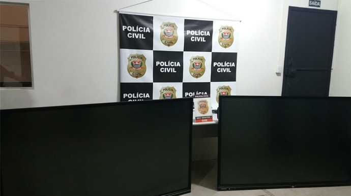 Divulgação/Polícia Civil - Objetos recuperados na manhã desta sexta-feira, 18 - FOTO: Divulgação/Polícia Civil