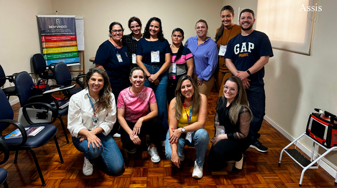 Divulgação/Santa Casa de Assis - Profissionais dos setores de atendimento neonatal e pediátrico da Santa Casa de Assis - Foto: Divulgação/Santa Casa de Assis