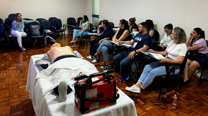 Divulgação/Santa Casa de Assis - O curso PALS, essencial para atendimento infantil, foi mais uma conquista possibilitada pela investidora filantrópica Amalia Spinardi à Instituição - Foto: Divulgação/Santa Casa de Assis