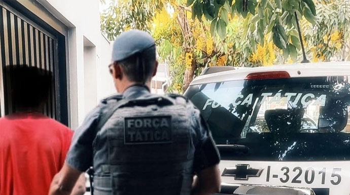 Polícia Militar/Divulgação - Com mais de 550 foragidos da justiça capturados, 32º BPM/I se destaca no estado em 2024 - FOTO: Polícia Militar/Divulgação