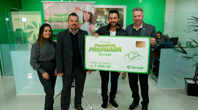 Divulgação/Sicredi - Toda semana, cinco poupadores de diferentes regiões são premiados com R$ 5 mil, e agora a campanha chega ao sorteio final - Foto: Divulgação/Sicredi