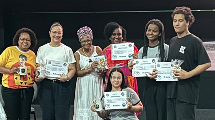 Premiação e certificação aos estudantes e professores da E.E. Prof.ª Maria Ângela Batista Dias