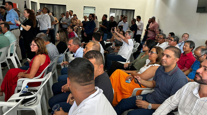 Portal AssisCity - Evento reuniu prefeitos eleitos, reeleitos e que estão em fim de mandato das 49 cidades que fazem parte do CIVAP - FOTO: Portal AssisCity