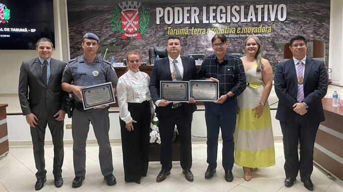 Divulgação - Delegado da Polícia Civil é homenageado pela Câmara Municipal de Tarumã - FOTO: Divulgação