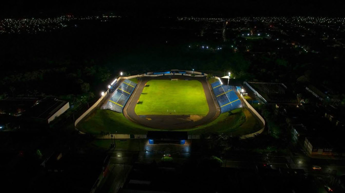 Divulgação - Tonicão ganha iluminação noturna e poderá receber jogos à noite - FOTO: Mundozinho