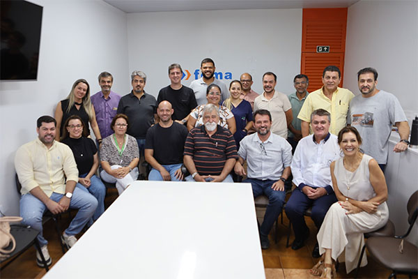 Divulgação - Reunião realizada com responsáveis da área da saúde - Foto: Divulgação