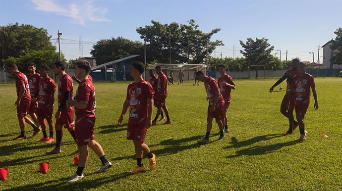 VOCEM/Divulgação - Treino do time mariano deve ser realizado no período noturno esta semana no Tonicão - FOTO: VOCEM/Divulgação